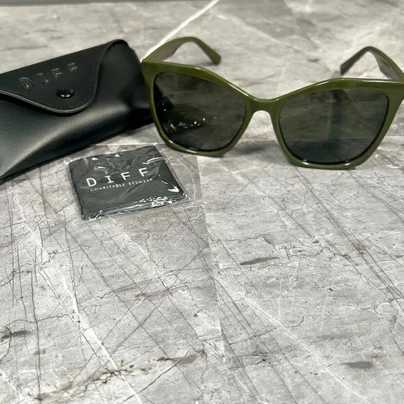DIFF Eyewear — Cassidy Sunglasses in Olive Green — NWT - Picture 7 of 9